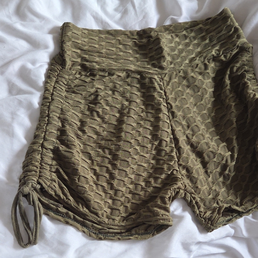Olive Textured Women's Intimate Set - Picture 2 of 3